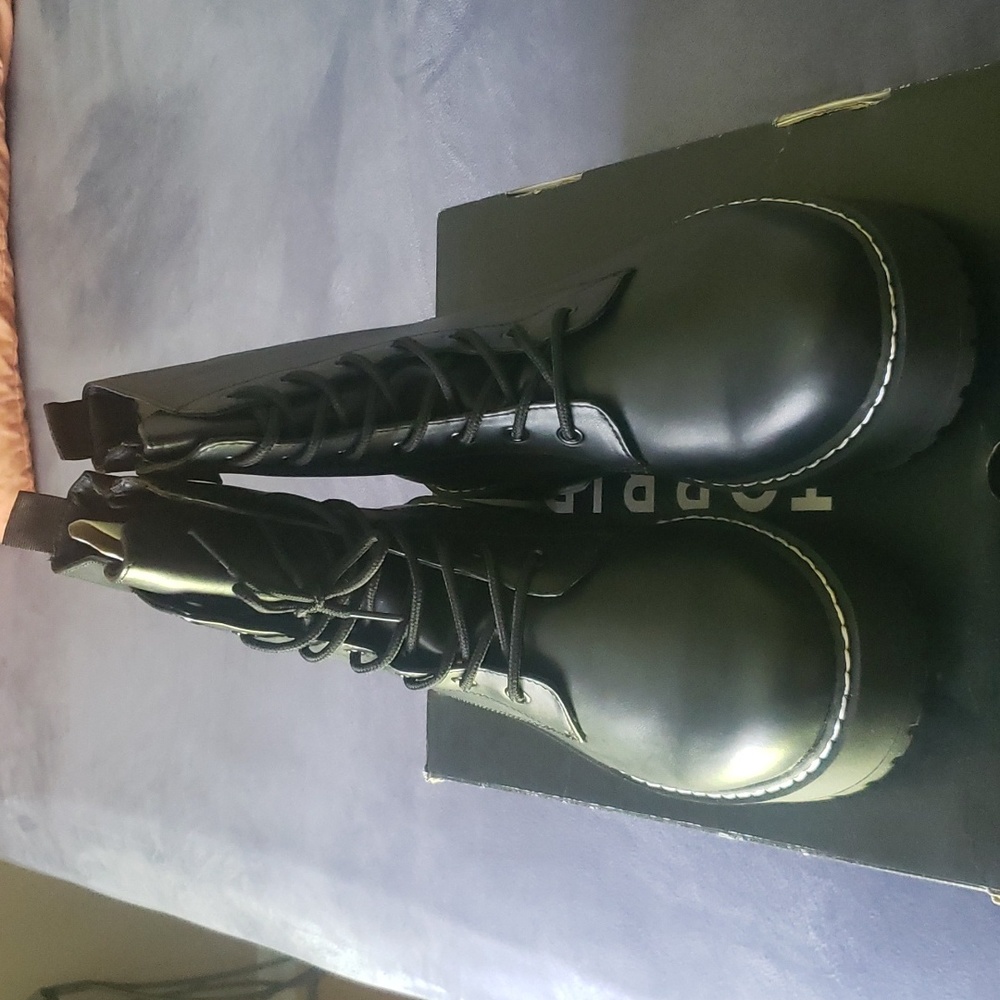 Combat lace up boots